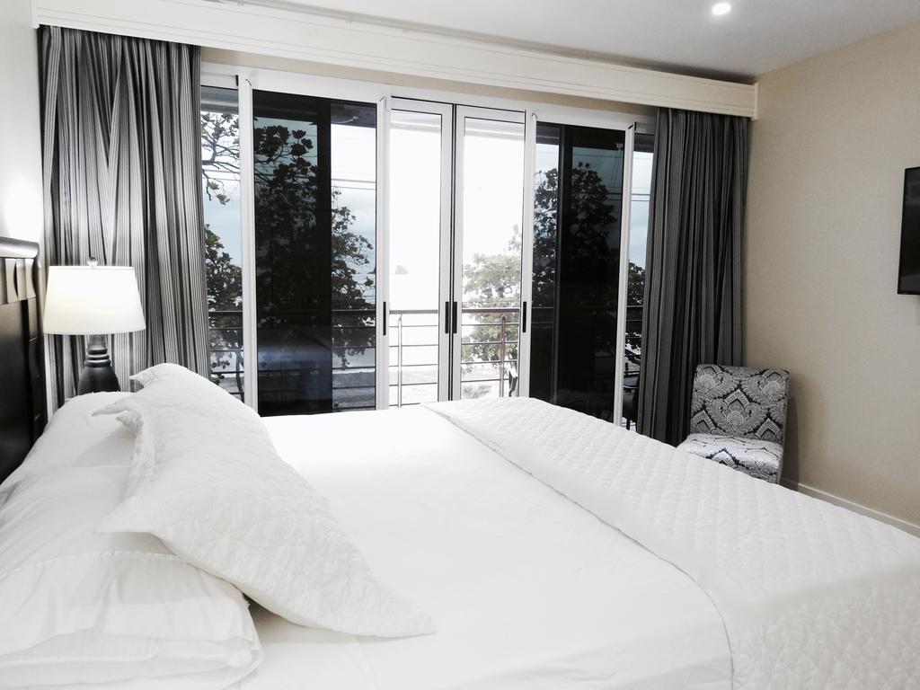 The Elephant Castle Beach Front Penthouse Manuel Antonio Exterior foto